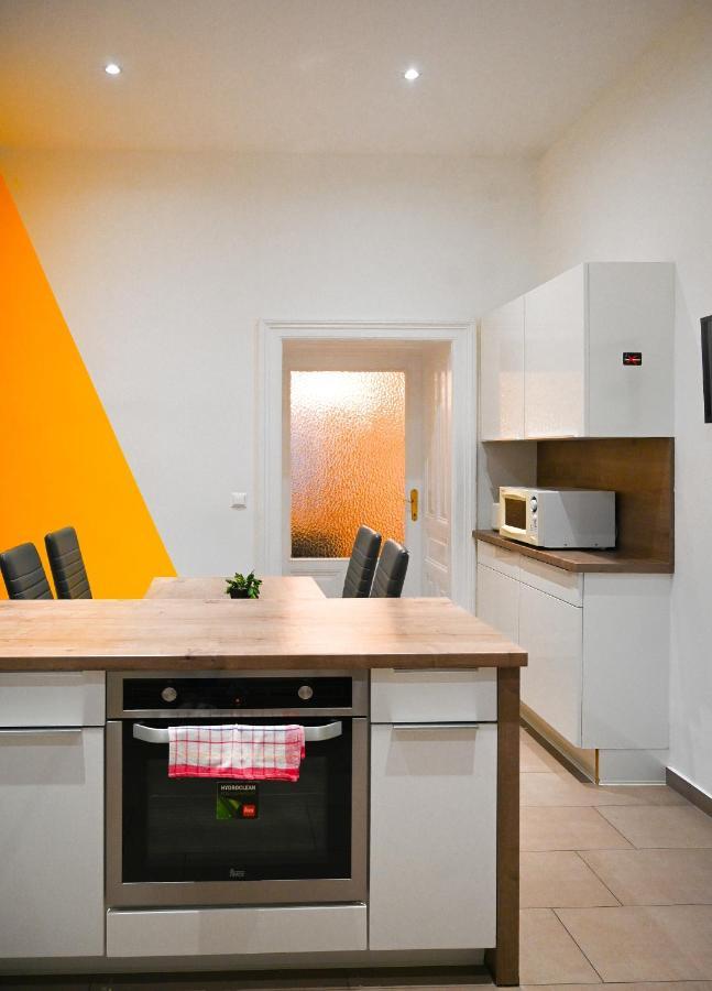 Modern Apartment Wiener Stadthalle מראה חיצוני תמונה