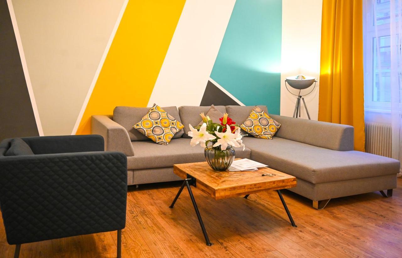 Modern Apartment Wiener Stadthalle מראה חיצוני תמונה