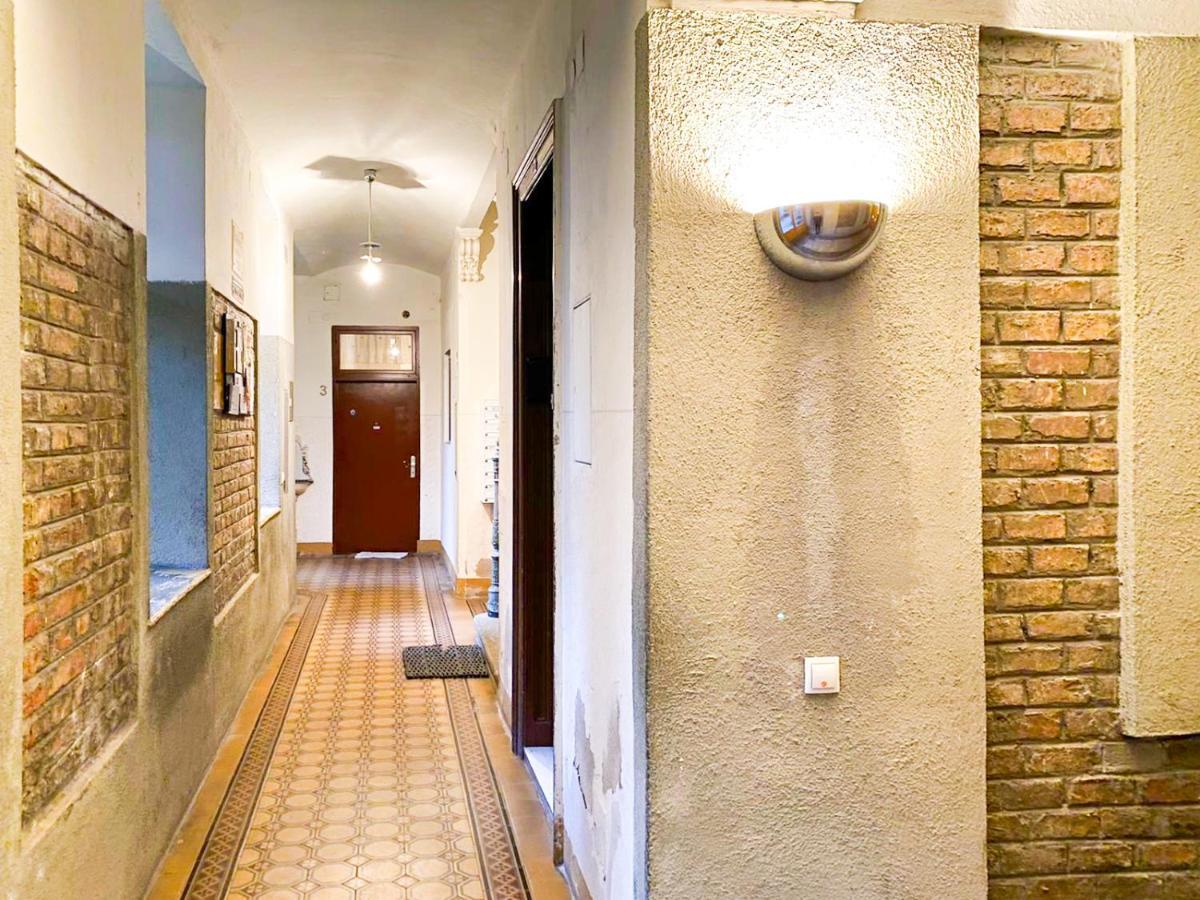 Modern Apartment Wiener Stadthalle מראה חיצוני תמונה